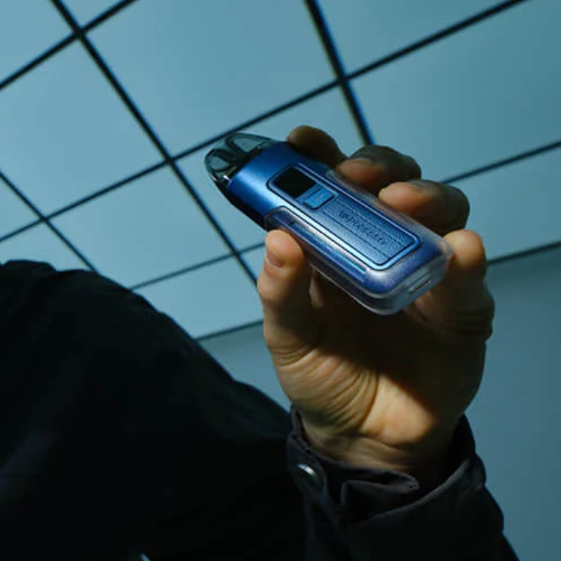 Avocado Green Vaporesso Luxe X2 Kit + Free 100ML