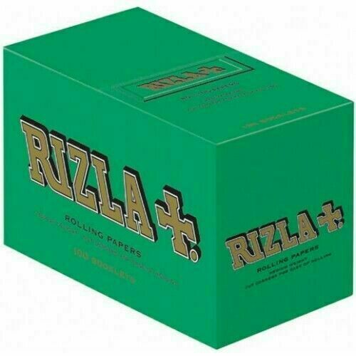 Rizla Standard Green Cigarette Rolling Papers A box of 100 booklets | UK Vape World